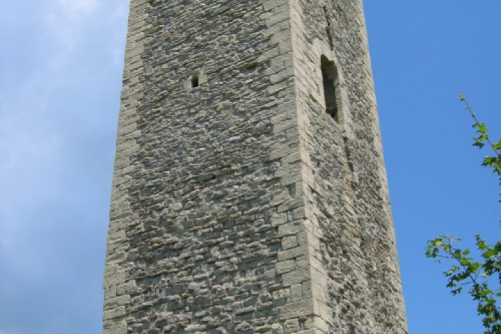 Bascio, the tower photo by Archivio fotografico Parco Sasso Simone