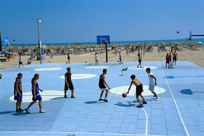 Beach basket photos de L. Bottaro