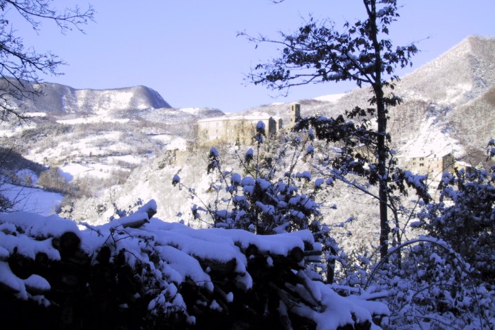 Casteldelci, sotto la neve Foto(s) von Archivio Provincia di Rimini