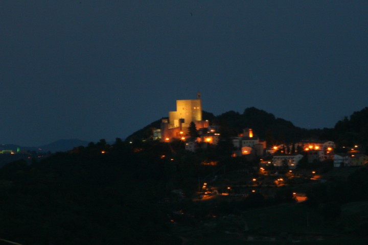 Vista di Montefiore da Gemmano foto di PH. Paritani