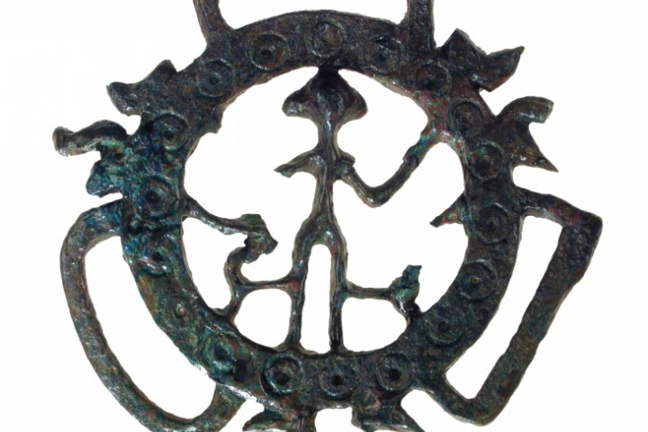 Verucchio, Museo civico archeologico, fibbia in bronzo photo by Soprintendenza per i Beni Archeologici dell'Emilia-Romagna