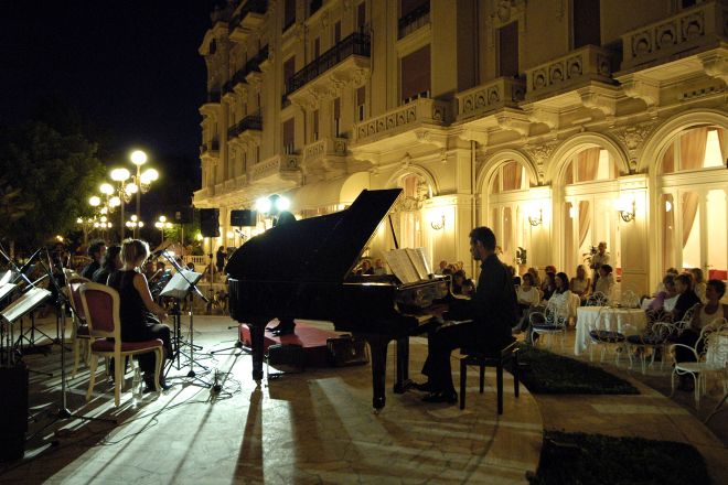 Grand hotel photos de R. Gallini