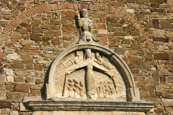 Chiesa di Santa Maria di Antico, particolare, Maiolo Foto(s) von L. Liuzzi