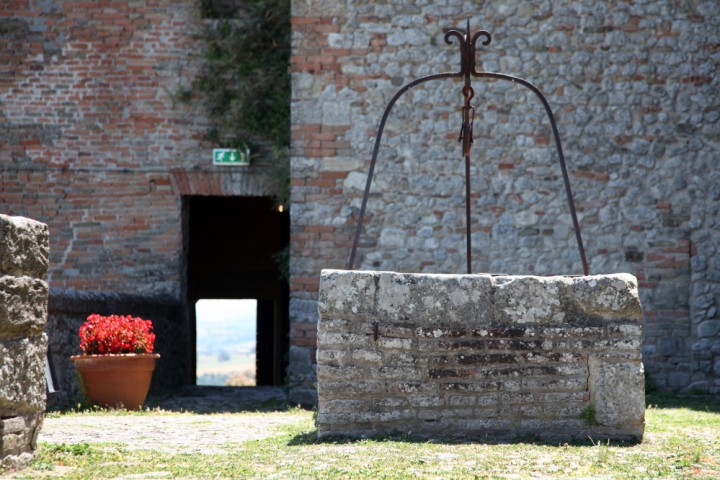 Malatesta Fortress, Verucchio photo by PH. Paritani