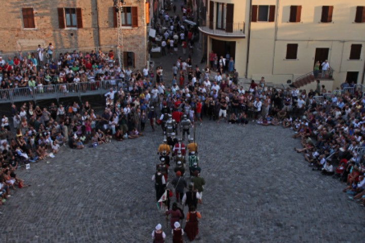 The deer Palio, Mondaino photo by PH. Paritani