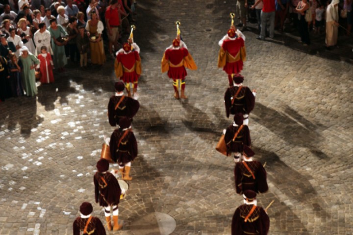 Palio del Daino, Mondaino foto di PH. Paritani