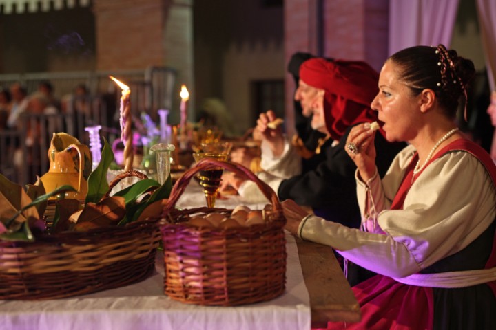 Palio del Daino, Mondaino foto di PH. Paritani