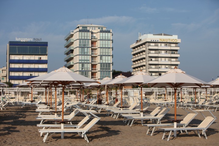 Spiaggia e ombrelloni - Riccione photos de PH. Paritani