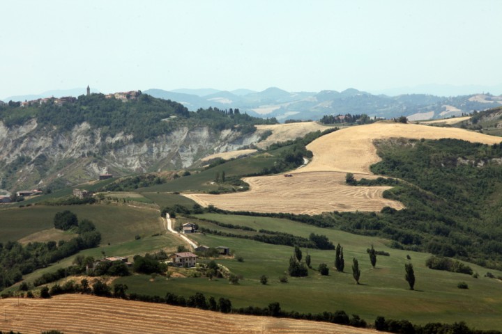 Countryside, Mondaino photo by PH. Paritani