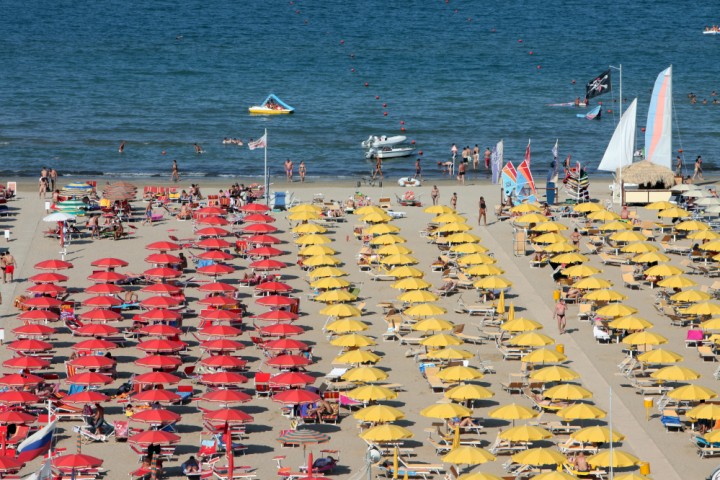 Rimini beach photo by PH. Paritani