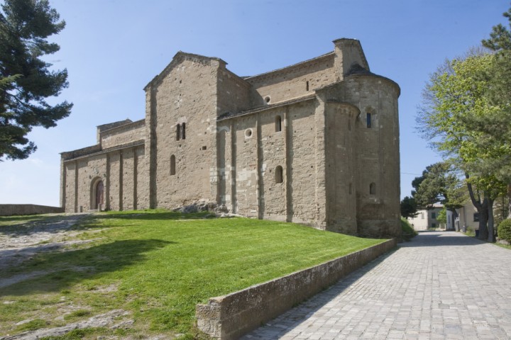 San leo, il duomo Foto(s) von PH. Paritani