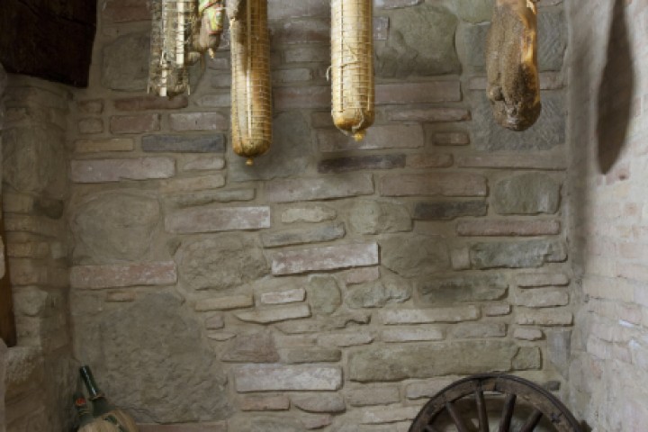 Talamello, salumi foto di PH. Paritani