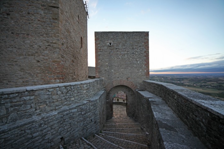 Rocca Malatestiana, Montefiore Conca photos de PH. Paritani