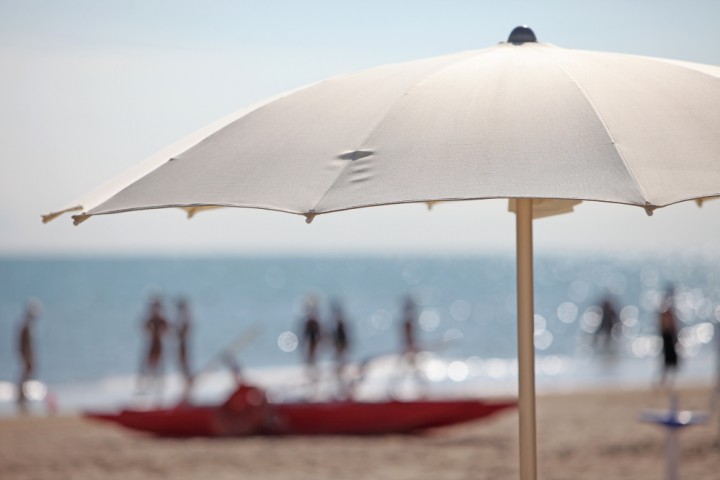 Rimini beach photo by PH. Paritani