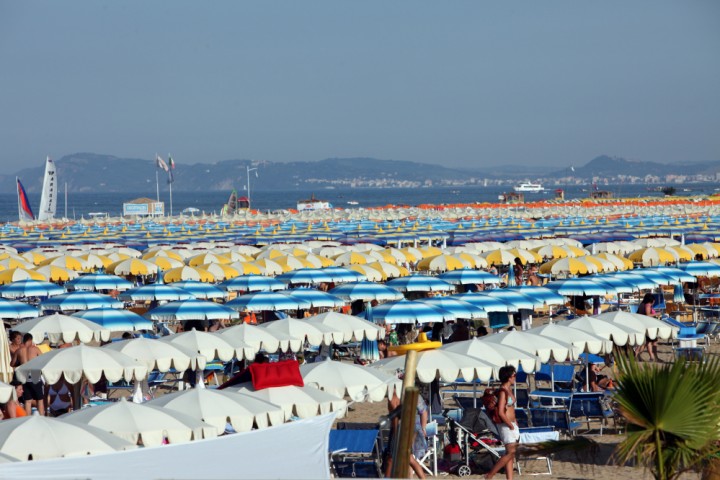 bathing establishment, Rimini photo by PH. Paritani