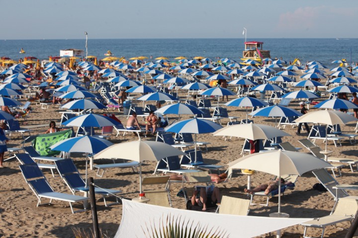 Rimini beach photo by PH. Paritani