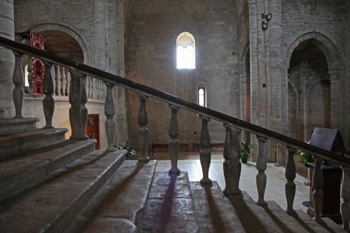 San Leo, duomo Foto(s) von PH. Paritani