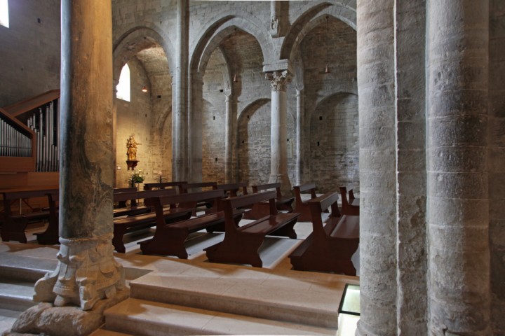 San Leo, il duomo Foto(s) von PH. Paritani