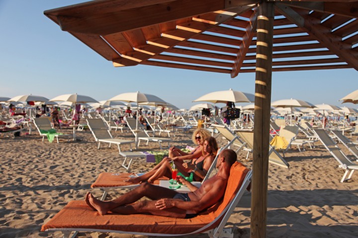 bathing establishment, Rimini photo by PH. Paritani