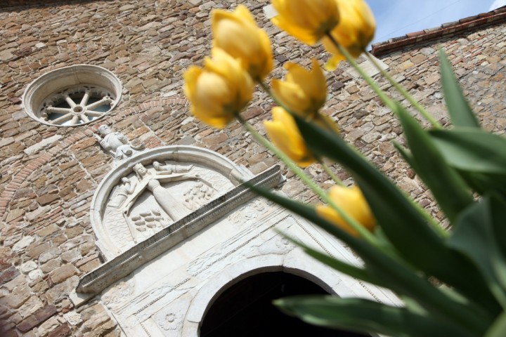 Maiolo, Santa Maria di Antico photos de PH. Paritani