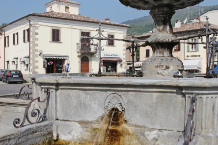 Novafeltria, centro città Foto(s) von PH. Paritani