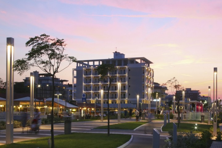 Lungomare Riccione - notturna Foto(s) von PH. Paritani