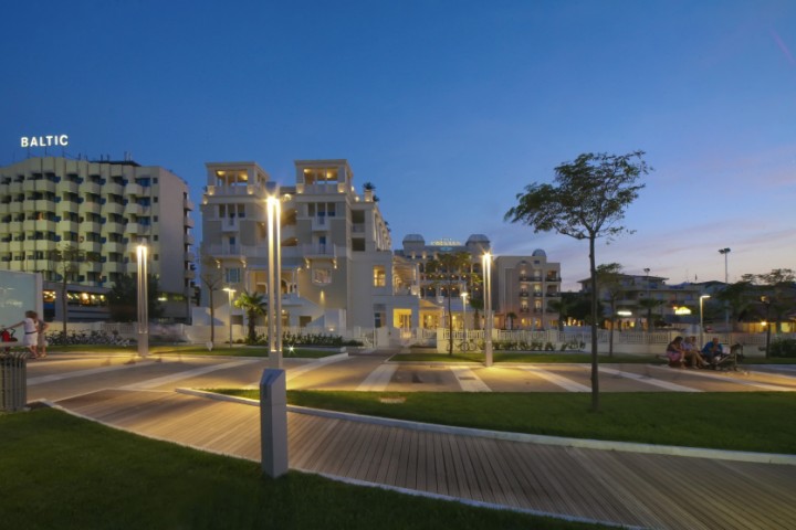 Lungomare Riccione - notturna Foto(s) von PH. Paritani