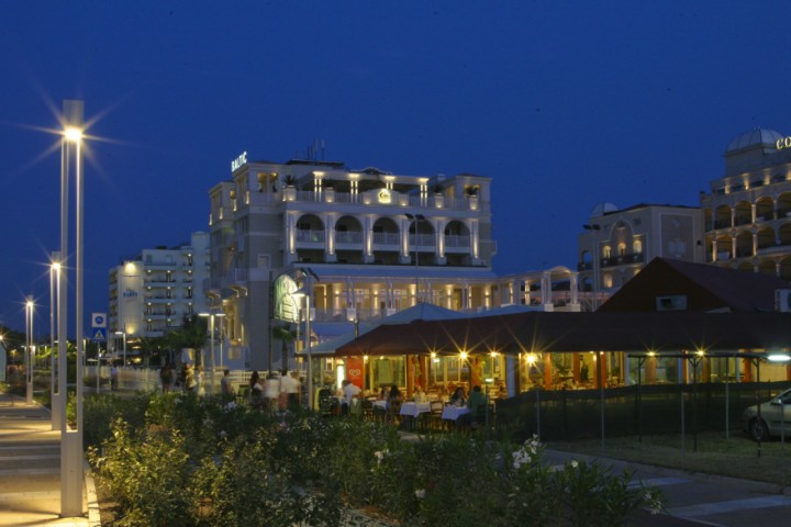 Lungomare Riccione - notturna Foto(s) von PH. Paritani