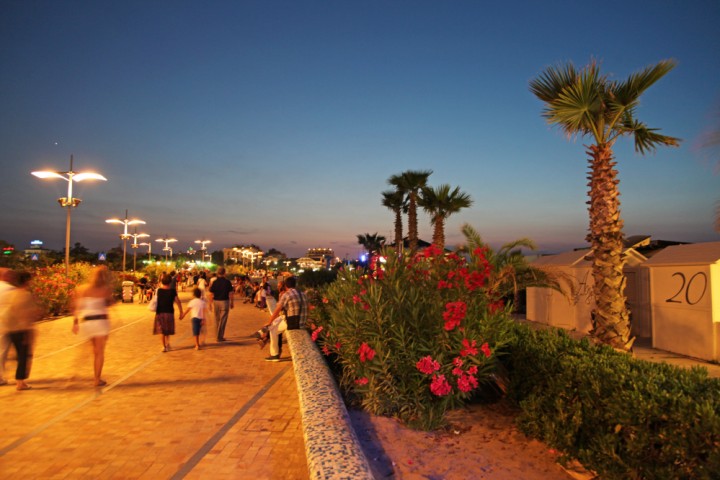 Lungomare Misano Adriatico - notturna photos de PH. Paritani