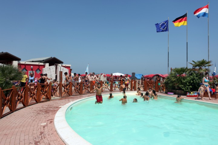 Spiaggia di Cattolica - piscina photos de PH. Paritani