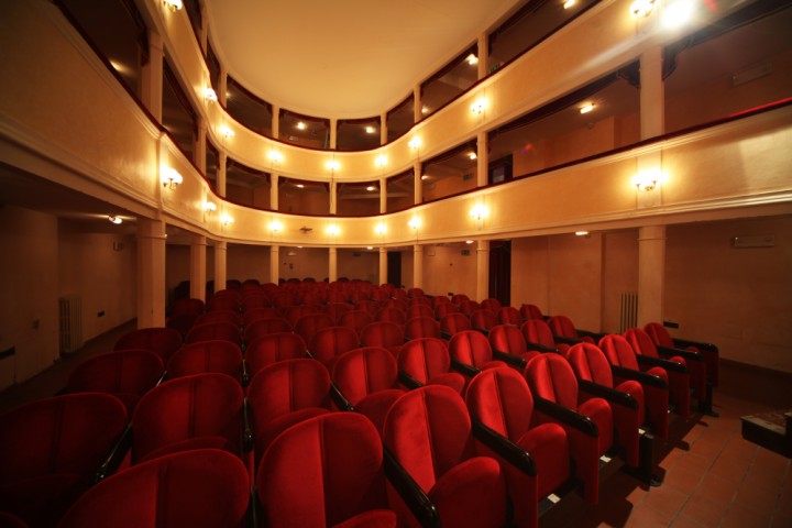 Teatro comunale, Montefiore Conca photos de PH. Paritani