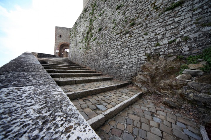 Rocca Malatestiana, Montefiore Conca photos de PH. Paritani