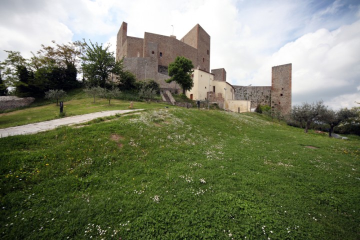 Rocca Malatestiana, Montefiore Conca photos de PH. Paritani