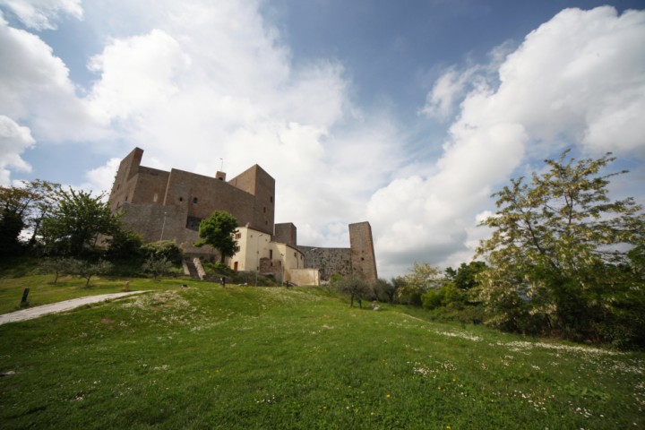 Rocca Malatestiana, Montefiore Conca photos de PH. Paritani