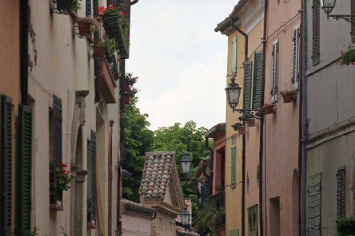 Houses in the historic centre, Montefiore Conca photo by PH. Paritani