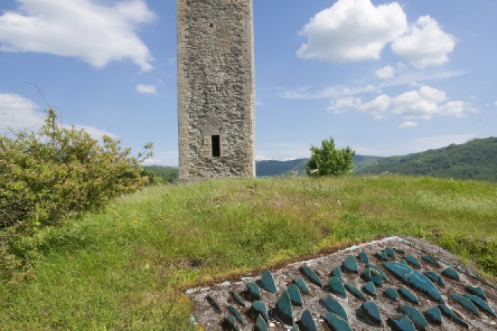 Pennabilli, torre di Bascio. Tonino Guerra, il giardino pietrificato photos de PH. Paritani