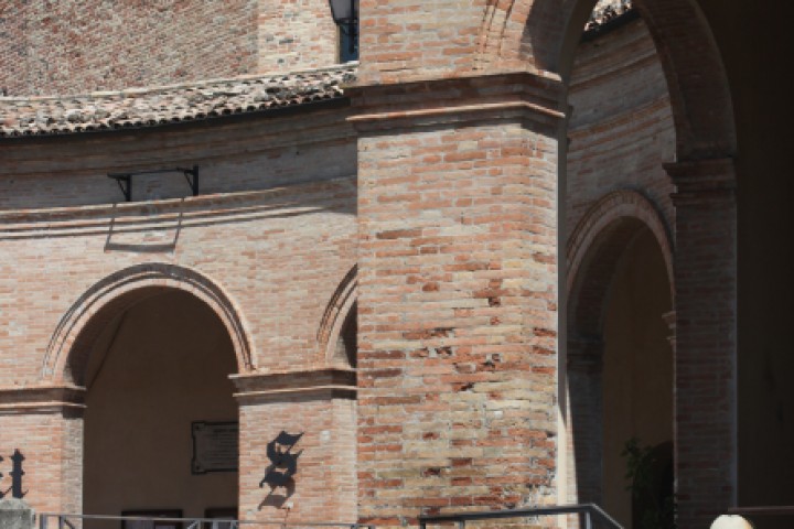 Partial view of the historic centre, Mondaino photo by PH. Paritani