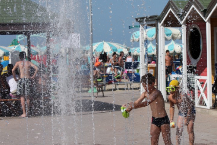 Spiaggia di Cattolica photos de PH. Paritani