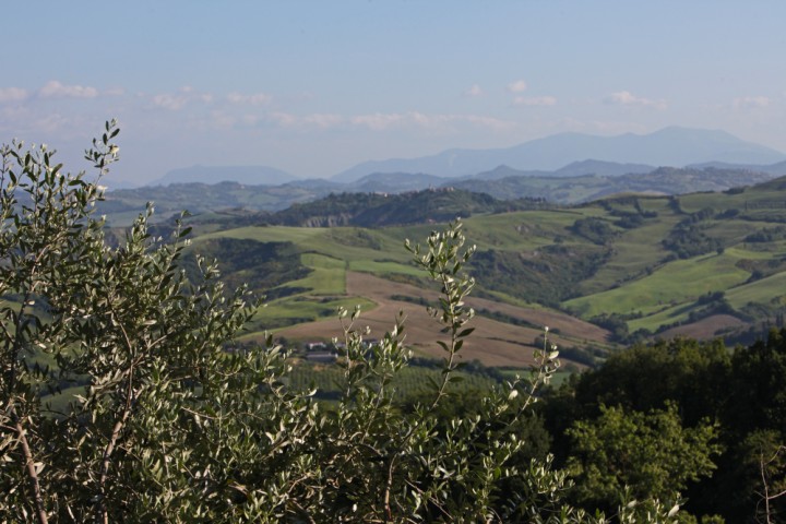 Countryside, Mondaino photo by PH. Paritani