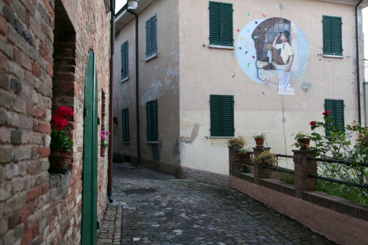 Murals, Saludecio photo by PH. Paritani