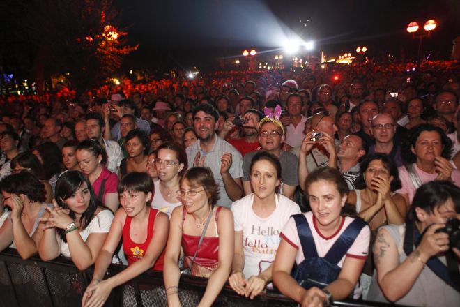 Notte Rosa Folla Concerti photo by P. Bove