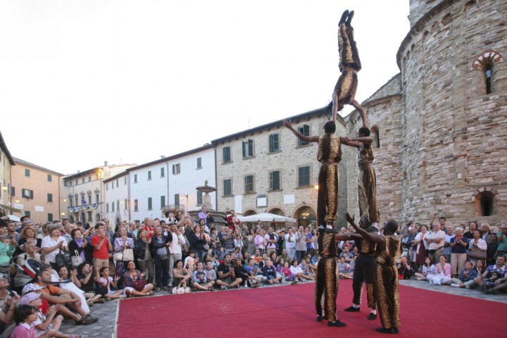 San Leo, Giullari in Festival Foto(s) von PH. Paritani