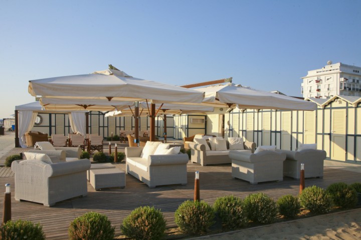 Spiaggia Riccione foto di PH. Paritani