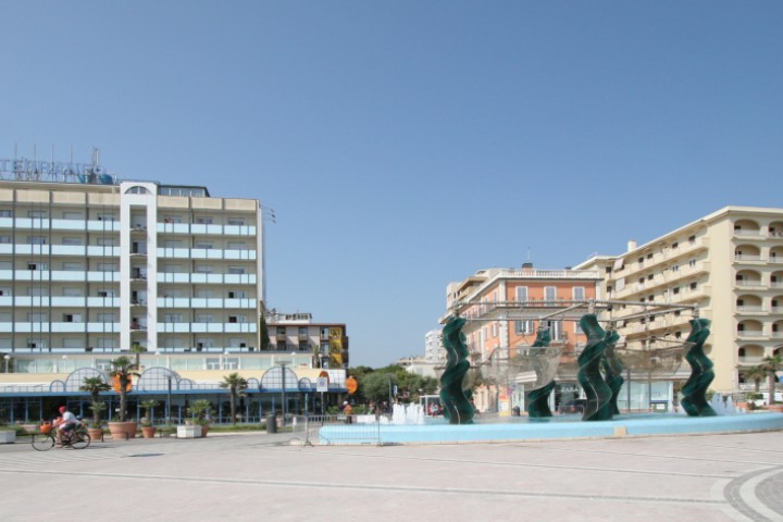 Lungomare Riccione photos de PH. Paritani