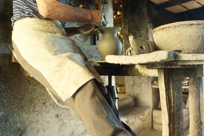 lavorazione della terracotta, Montefiore Conca Foto(s) von T. Mosconi