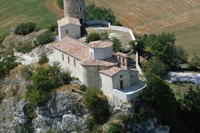 Madonna di Saiano, Torriana photo by V. Raggi