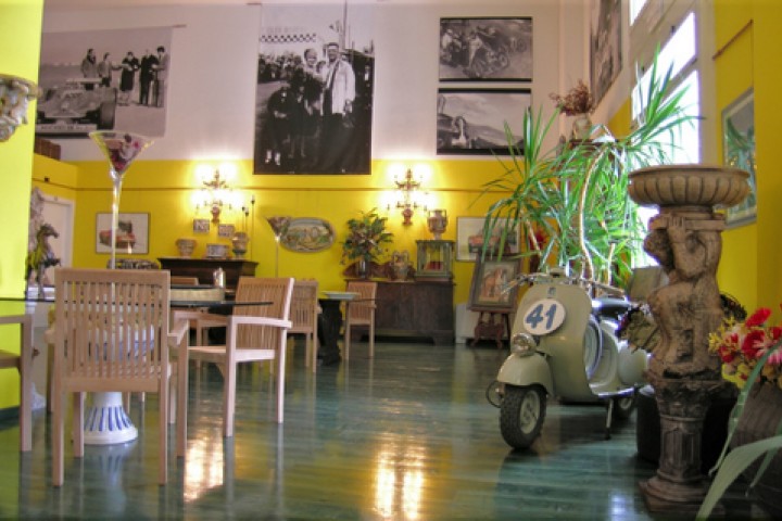 Museo Maranello Rosso, Repubblica di San Marino photos de Archivio Provincia di Rimini