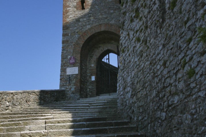 Malatesta Fortress, Montefiore Conca photo by PH. Paritani