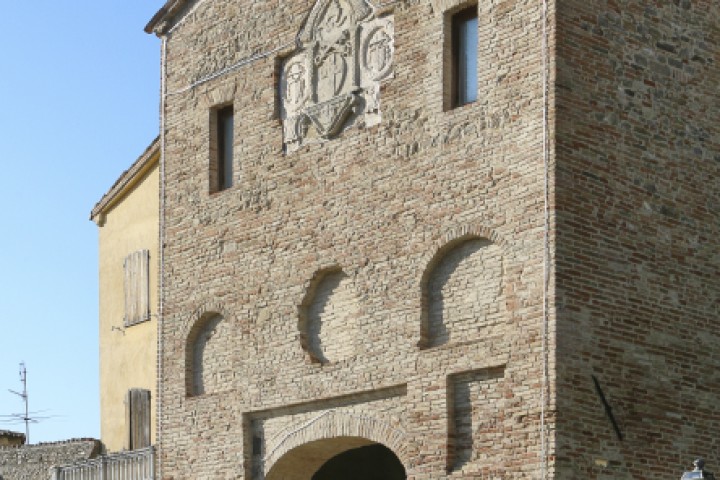 Curina gate, Montefiore Conca photo by PH. Paritani