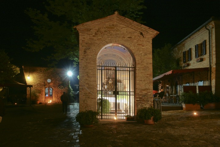 Cappella Viviani, Montegridolfo foto di PH. Paritani